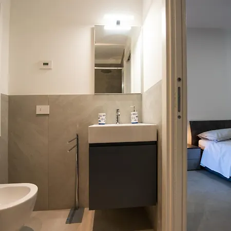 Brezza Apartment *